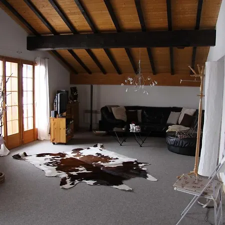 شقة Chalet Les Rominelles *